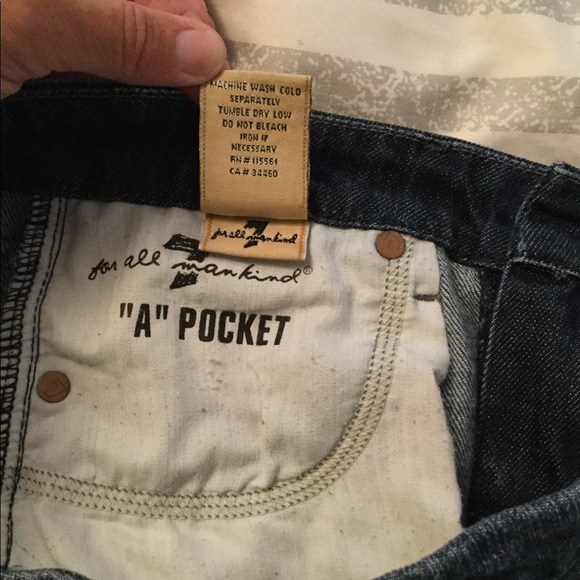 EUC 7 for all mankind size 29 boot cut - Picture 4 of 4